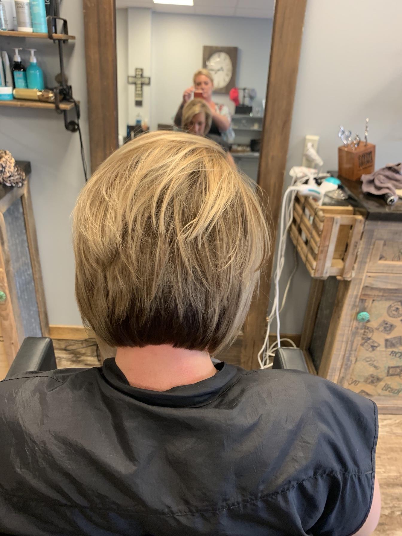 Pure Reflections Salon And Boutique In Mooresville NC | Vagaro